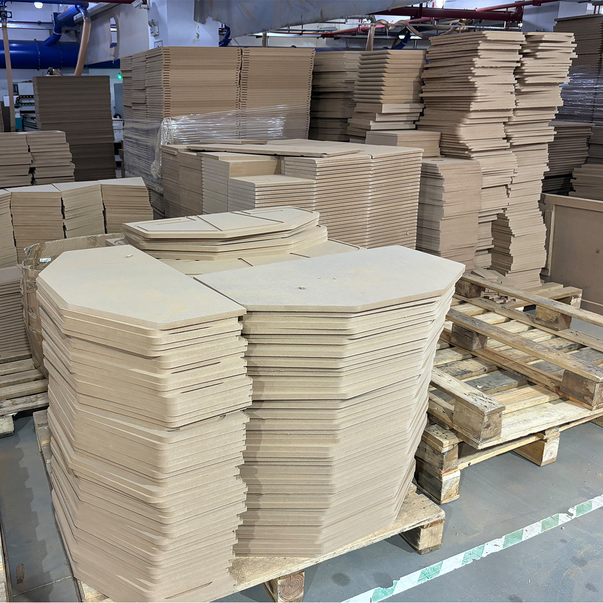 Flat-pack Speaker Box Pallet Loading